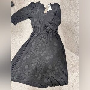 Beautiful Black Banana Republic dress. Amazing material